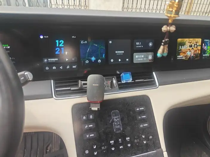 Li Auto ONE 2021 Model Extended Range 6 seat Edition – фото 8