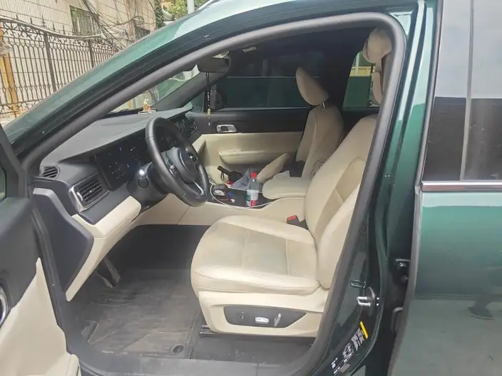 Li Auto ONE 2021 Model Extended Range 6 seat Edition – фото 10