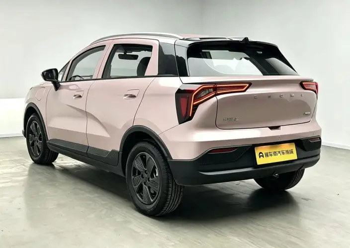 Geely Geometry E Firefly 2024 Model 301KM Xingguang – фото 5