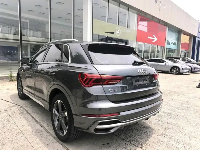 AUDI Q3 2022 Model 35 TFSI Fashion Dynamic Model – фото 4