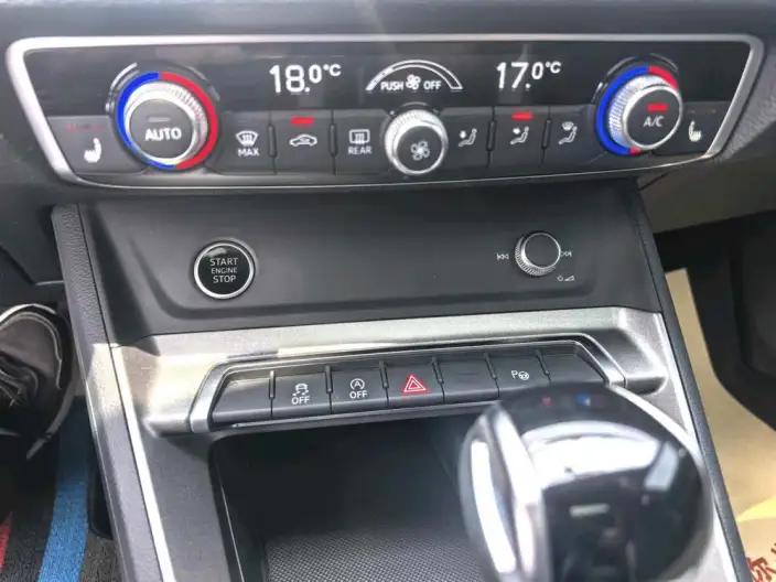 AUDI Q3 2022 Model 35 TFSI Fashion Dynamic Model – фото 8