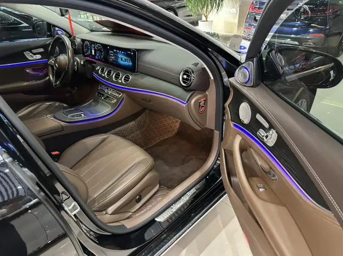 Mercedes-Benz E-Class 2023 Model E 300 L Luxury Model sedan – фото 7