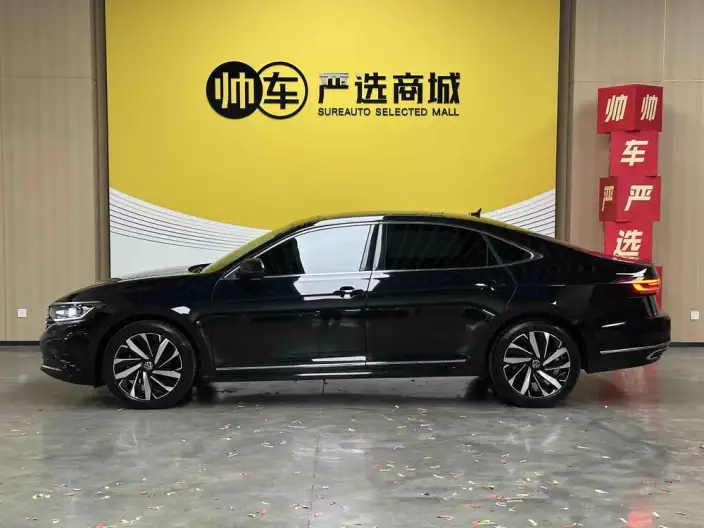 Volkswagen Passat 2023 Model 330TSI Elite Edition – фото 4