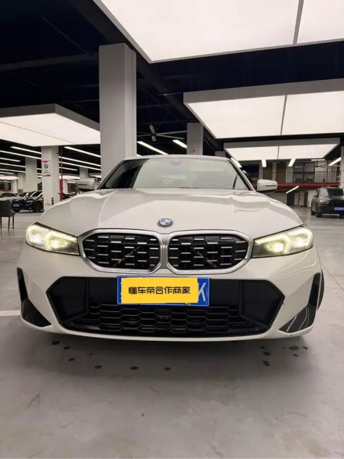 BMW 3 Series 2023 Model 325i M Sports Set – фото 2