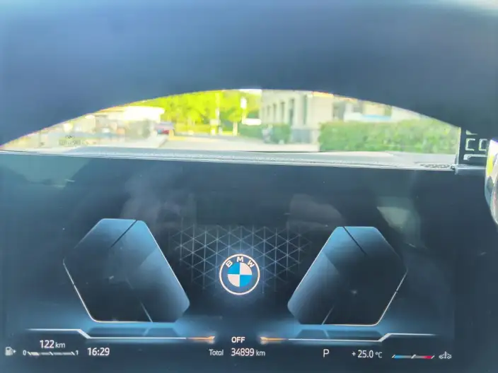 BMW 3 Series 2025 Model 325Li M Sports Set – фото 9