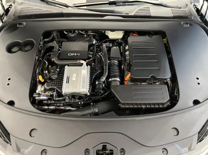 BYD Han DM 2025 Model Smart Driving Edition DM-i 125KM LiDAR Flagship Model – фото 6