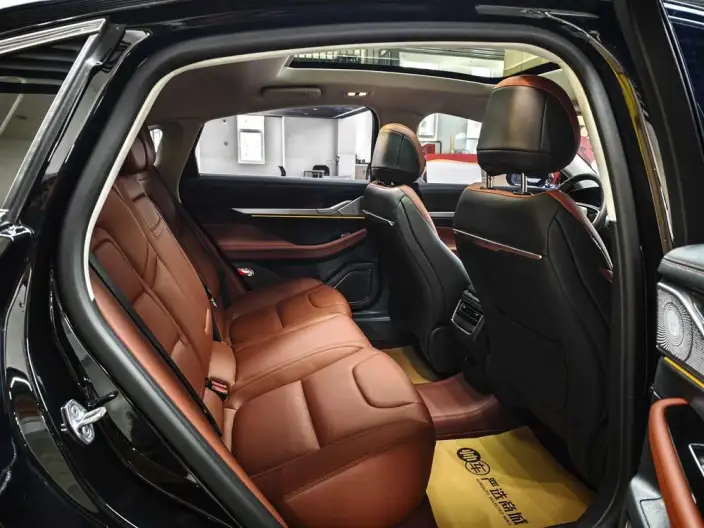 Lincoln Z 2025 Model 2.0T Zun Shang – фото 10