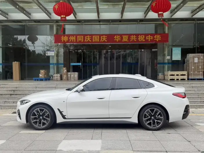 BMW 4 Series 2024 Model 425i Gran Coupe M Sports Set – фото 4