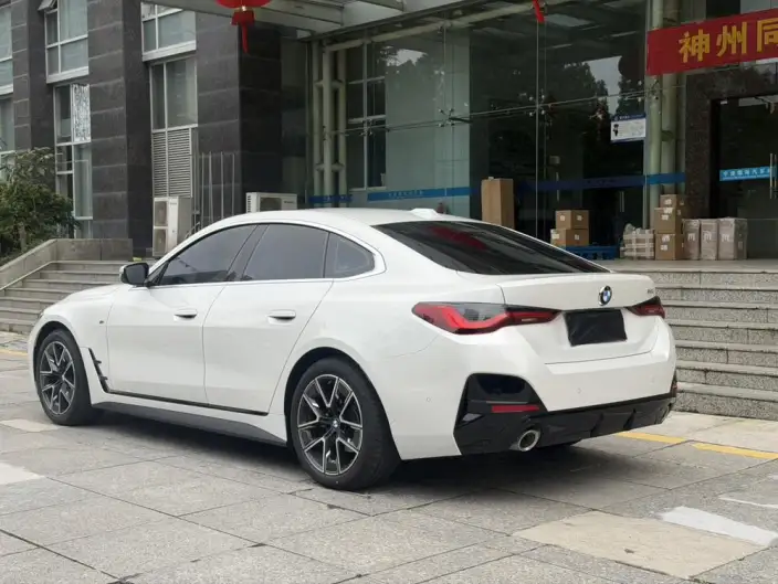 BMW 4 Series 2024 Model 425i Gran Coupe M Sports Set – фото 5