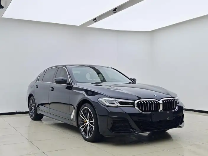 BMW 5 Series 2023 Model Facelift 530Li Leading Model M Sports Set – фото 3