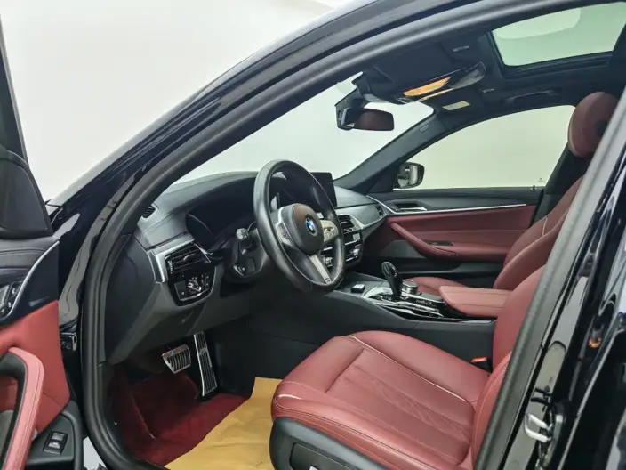 BMW 5 Series 2023 Model Facelift 530Li Leading Model M Sports Set – фото 8