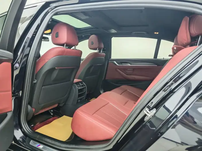 BMW 5 Series 2023 Model Facelift 530Li Leading Model M Sports Set – фото 9
