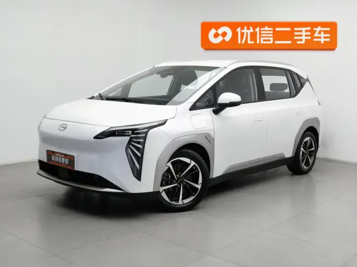 AION Y 2022 Model PLUS 70 Lexiang Edition – фото 1