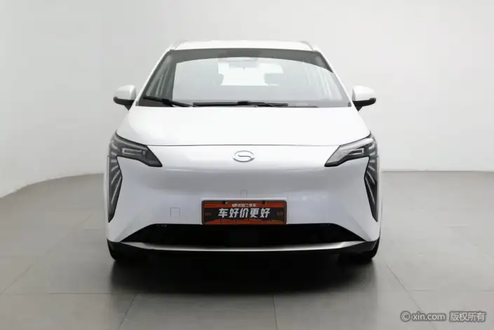 AION Y 2022 Model PLUS 70 Lexiang Edition – фото 2