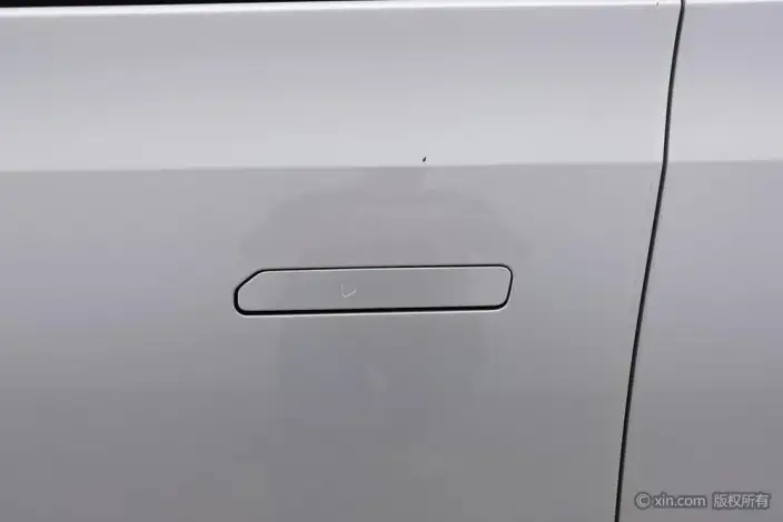 AION Y 2022 Model PLUS 70 Lexiang Edition – фото 8