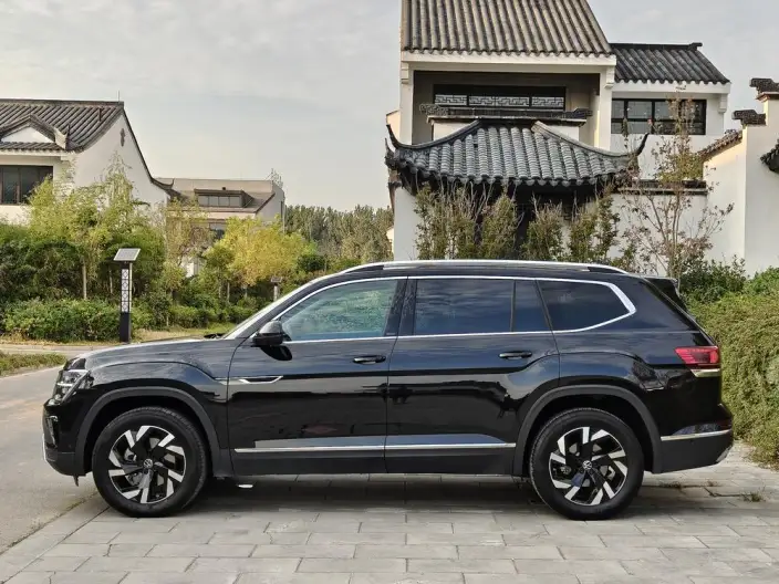 Volkswagen Teramont 2023 Model Facelift 380TSI 4WD Deluxe Edition – фото 4