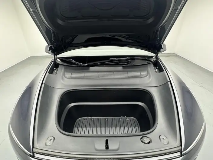 Model Y 2025 Model Rear-wheel drive version – фото 10