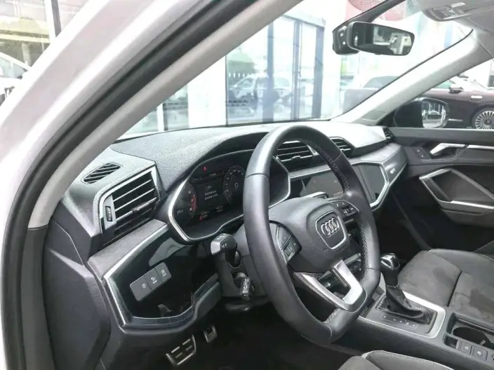 AUDI Q3 2023 Model 35 TFSI Fashion Dynamic Model – фото 6