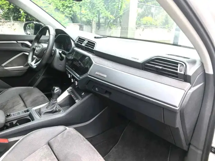 AUDI Q3 2023 Model 35 TFSI Fashion Dynamic Model – фото 8