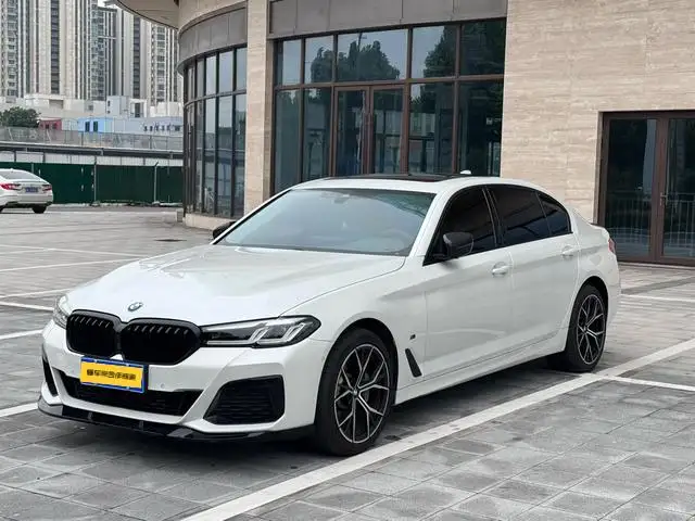 BMW 5 Series 2022 Model Facelift II 530Li Leading Model M Sports Set – фото 1
