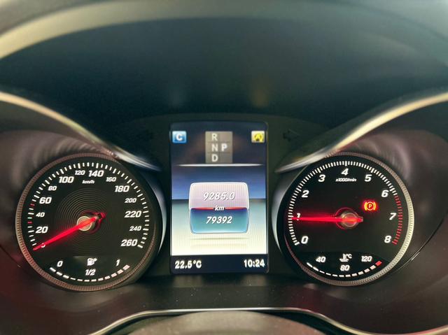Mercedes-Benz GLC Модель 2018 года комплектация GLC 300 4MATIC Dynamic – фото 18