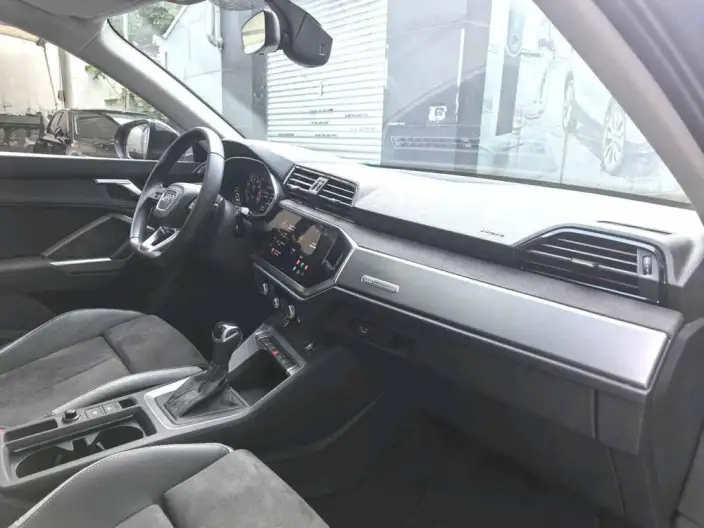 AUDI Q3 2023 Model 35 TFSI Fashion Dynamic Model – фото 9