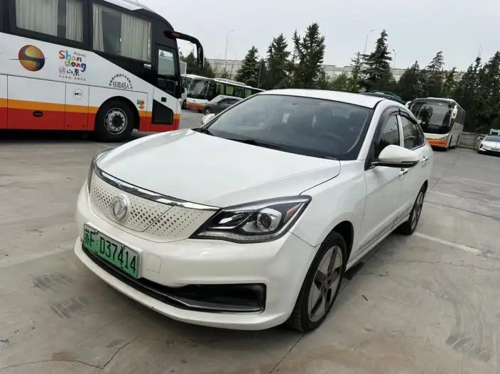 Dongfeng Aeolus E70 2022 Model 500 Chao Xiang Edition – фото 10