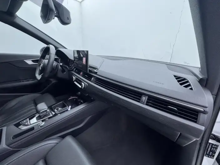 Audi A4 L 2024 Model 40 TFSI Luxury Dynamic Model – фото 7