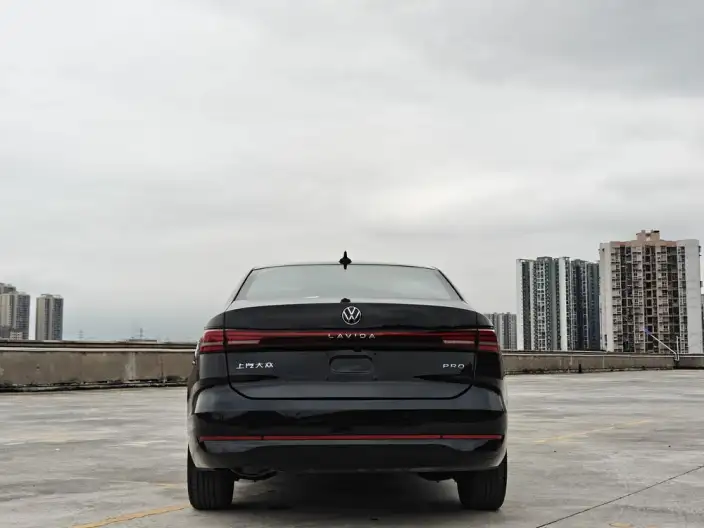 Volkswagen Lavida 2026 Model Pro 1.5L VI Million Edition – фото 6