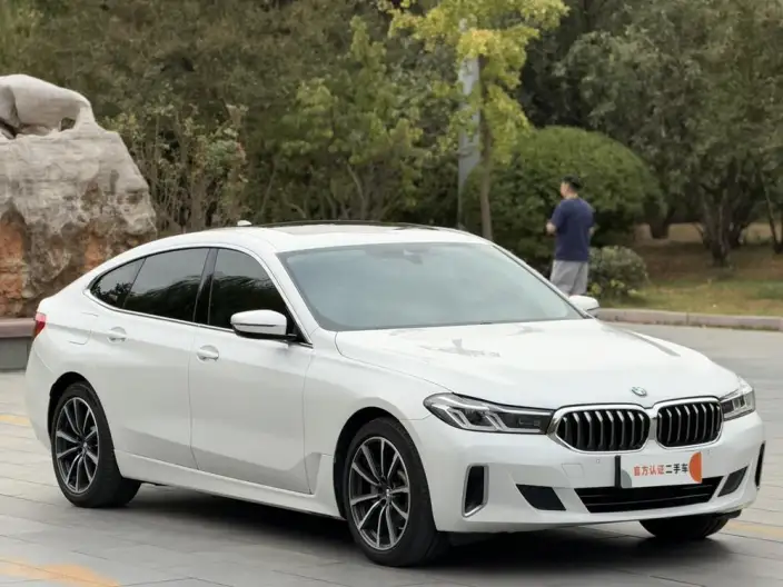 BMW 6 Series GT 2022 Model 630i M Sports Set – фото 3
