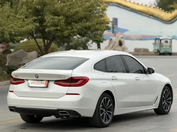 BMW 6 Series GT 2022 Model 630i M Sports Set – фото 7