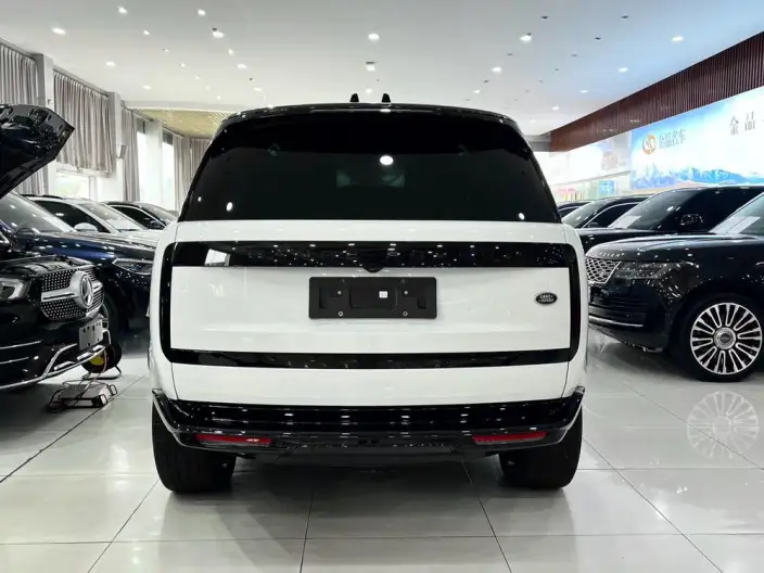 Range Rover 2025 Model 3.0 L6 400PS Shengshi Extended Edition 7 seat – фото 3