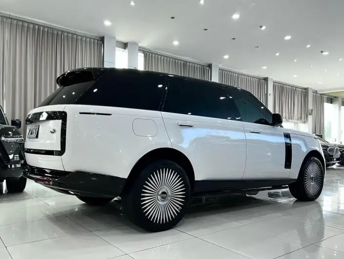 Range Rover 2025 Model 3.0 L6 400PS Shengshi Extended Edition 7 seat – фото 4