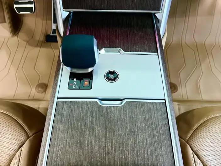 Range Rover 2025 Model 3.0 L6 400PS Shengshi Extended Edition 7 seat – фото 7