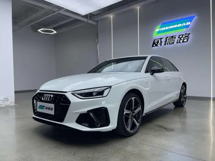 Audi A4 L 2024 Model 40 TFSI Luxury Dynamic Model – фото 1