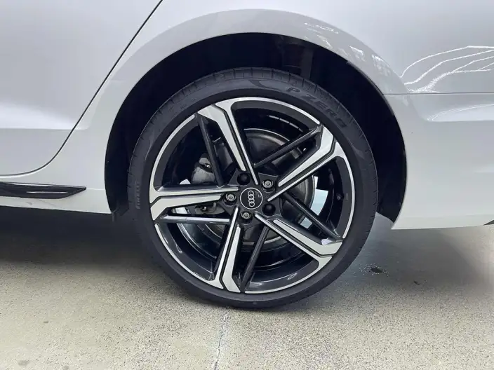 Audi A4 L 2024 Model 40 TFSI Luxury Dynamic Model – фото 8
