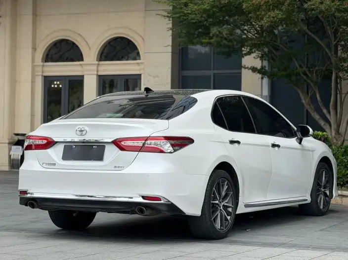 Toyota Camry 2023 Model 2.5G Deluxe Edition – фото 6