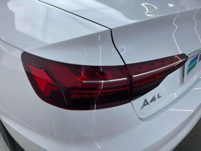 Audi A4 L 2022 Model 40 TFSI Fashion Dynamic Model – фото 10