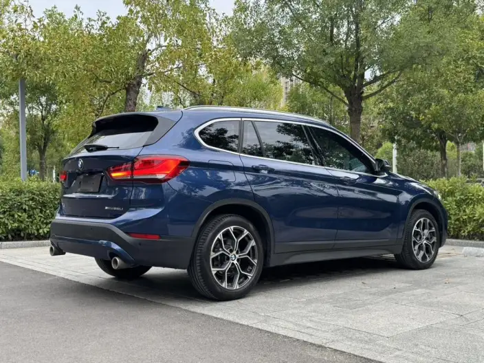 BMW X1 2022 Model sDrive25Li Leading Model – фото 6