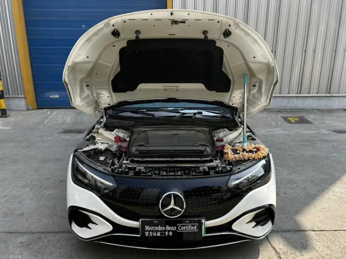 Mercedes-Benz EQE 2025 Model EQE 500 4MATIC Pioneer Edition – фото 6