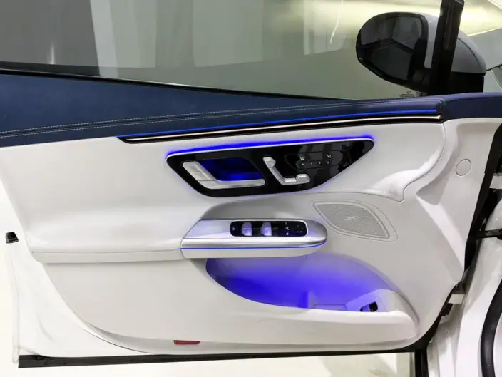 Mercedes-Benz EQE 2025 Model EQE 500 4MATIC Pioneer Edition – фото 6