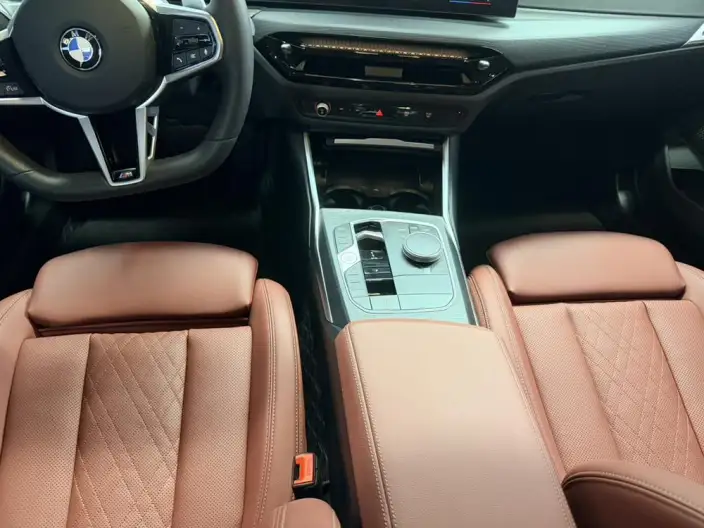 BMW 3 Series 2025 Model 325Li M Sports Set – фото 8