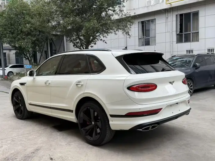 Bentayga 2021 Model 4.0T V8 – фото 3