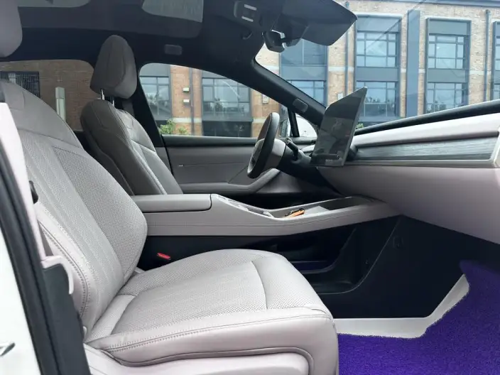 Onvo L60 2025 Model 530km Violet Limited Edition – фото 10