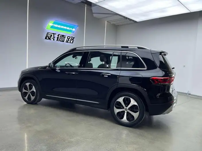 Mercedes-Benz GLB 2022 Model GLB 220 Fashion Model – фото 4