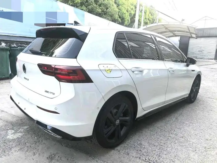 Volkswagen Golf 2023 Model 280TSI DSG R-Line – фото 6