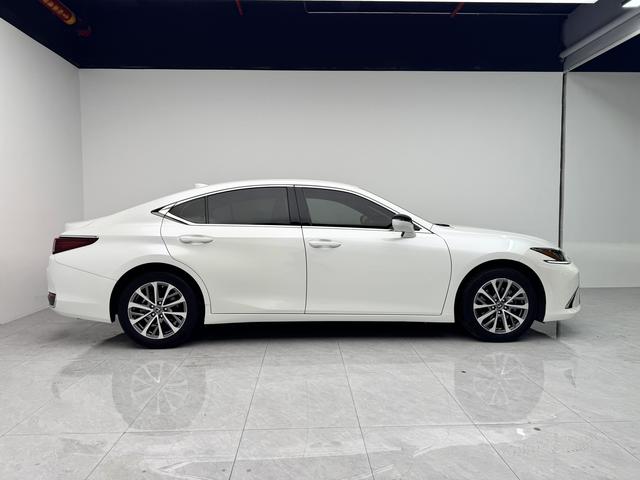 Lexus ES 2021 200 Excellence – фото 8
