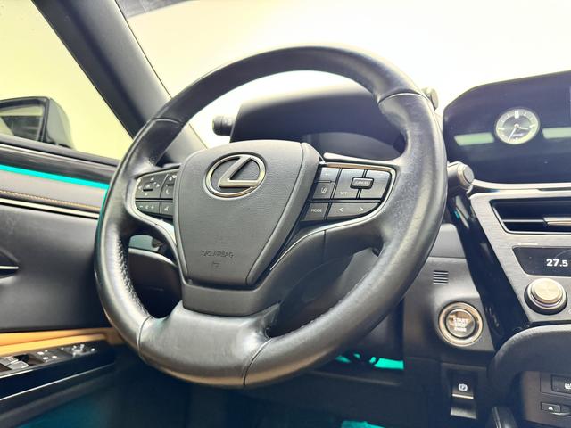 Lexus ES 2021 200 Excellence – фото 11