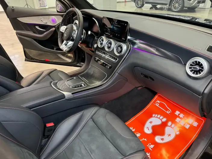 Mercedes-Benz GLC AMG 2022 Model AMG GLC 43 4MATIC – фото 10