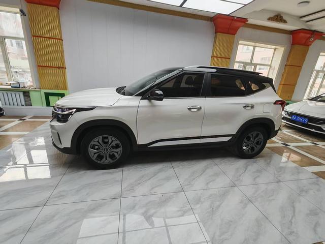 Kia Seltos Раздел 2023 1.5L IVT Premium Edition – фото 4